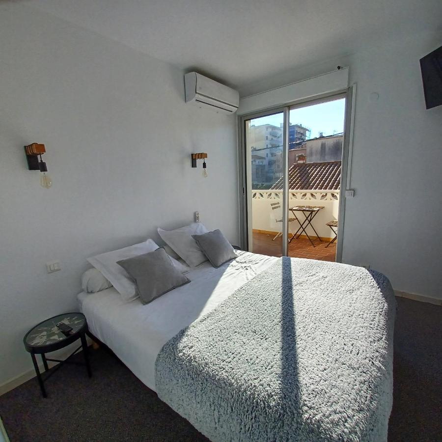Ezz'hotel