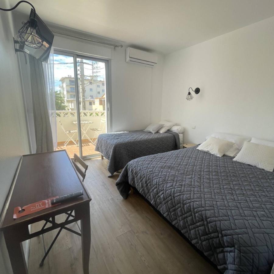 Ezz'hotel Hotel *